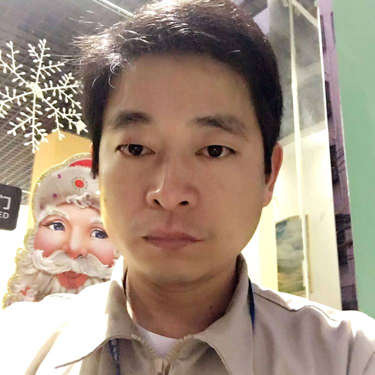 王爱国的照片