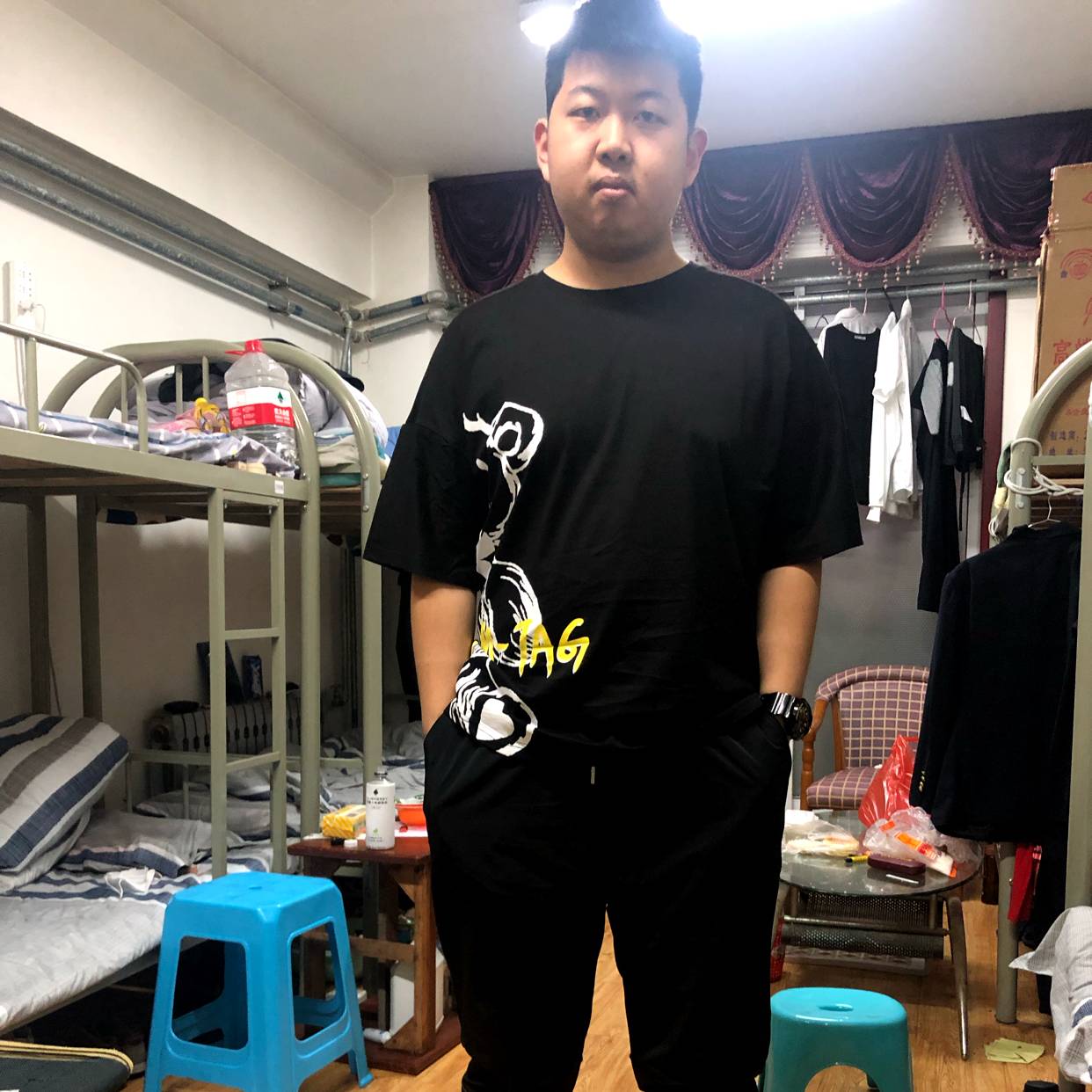 星雨保卫浅唱的照片