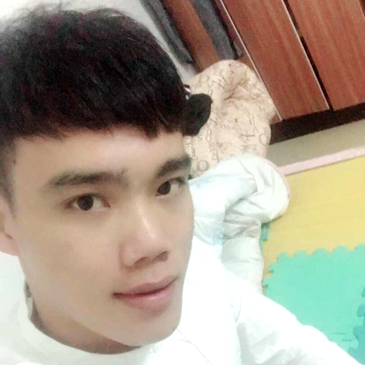 诺言回眸无私的照片