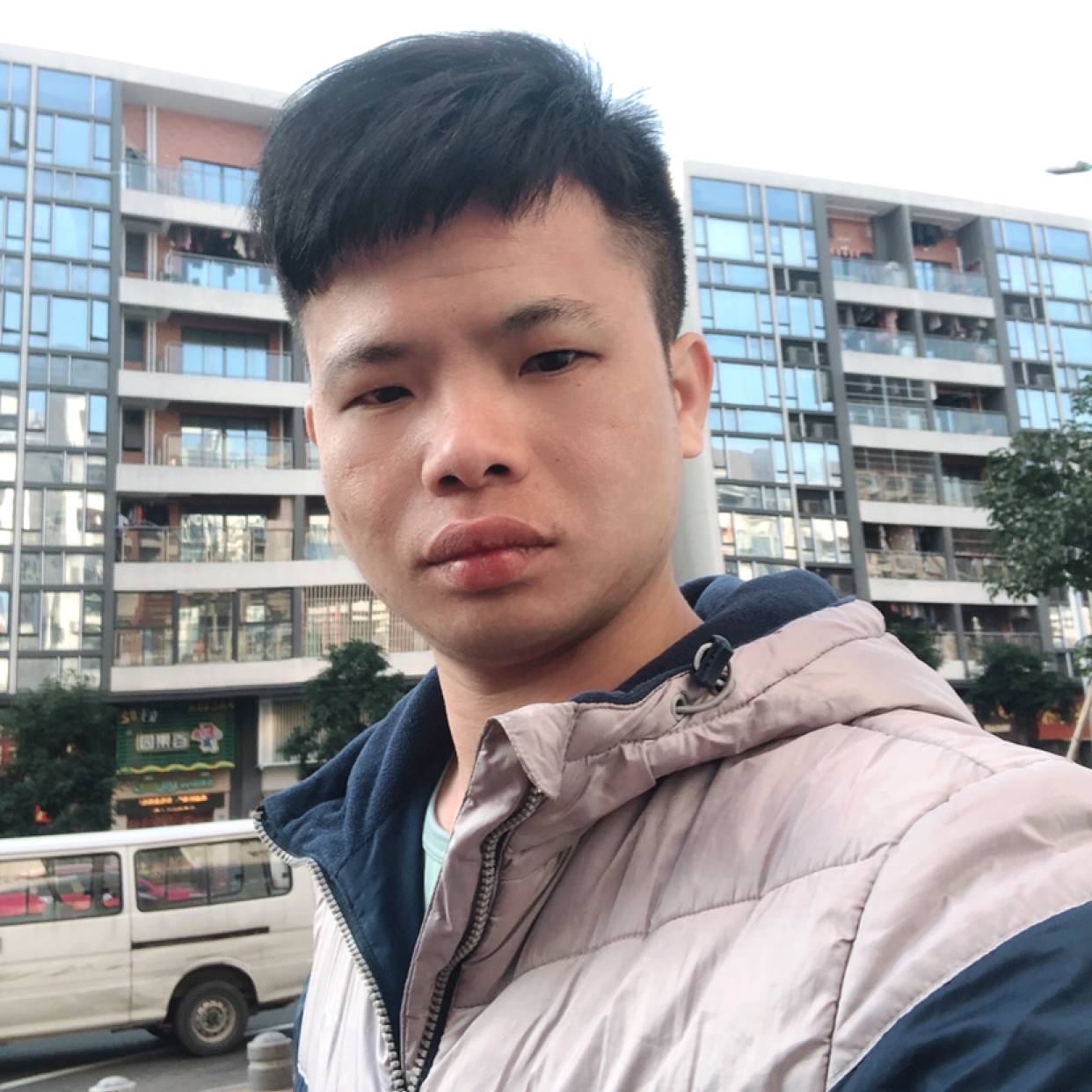 还单身相许导师的照片