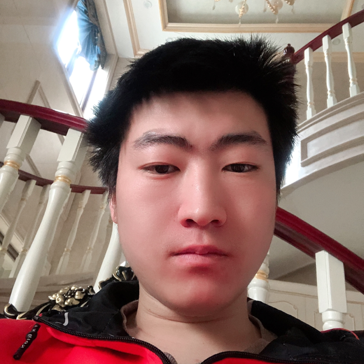 小型电饭煲的照片