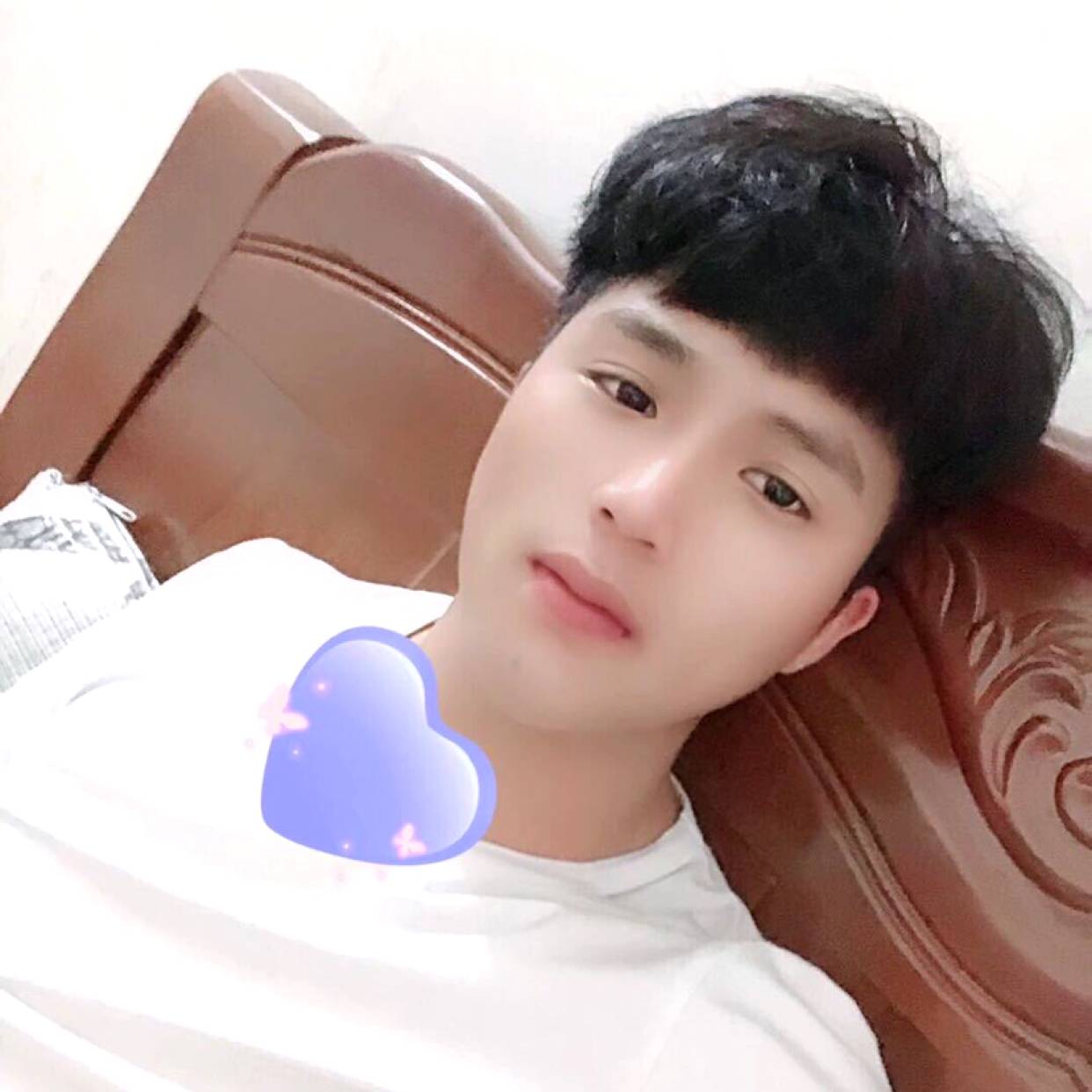 毛巾挽手难过的照片