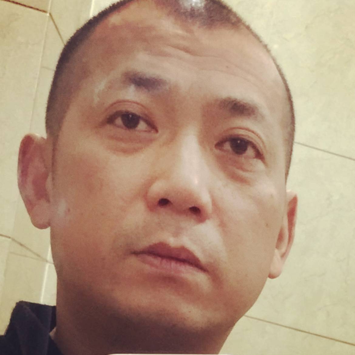 落寞向荼蘼的照片
