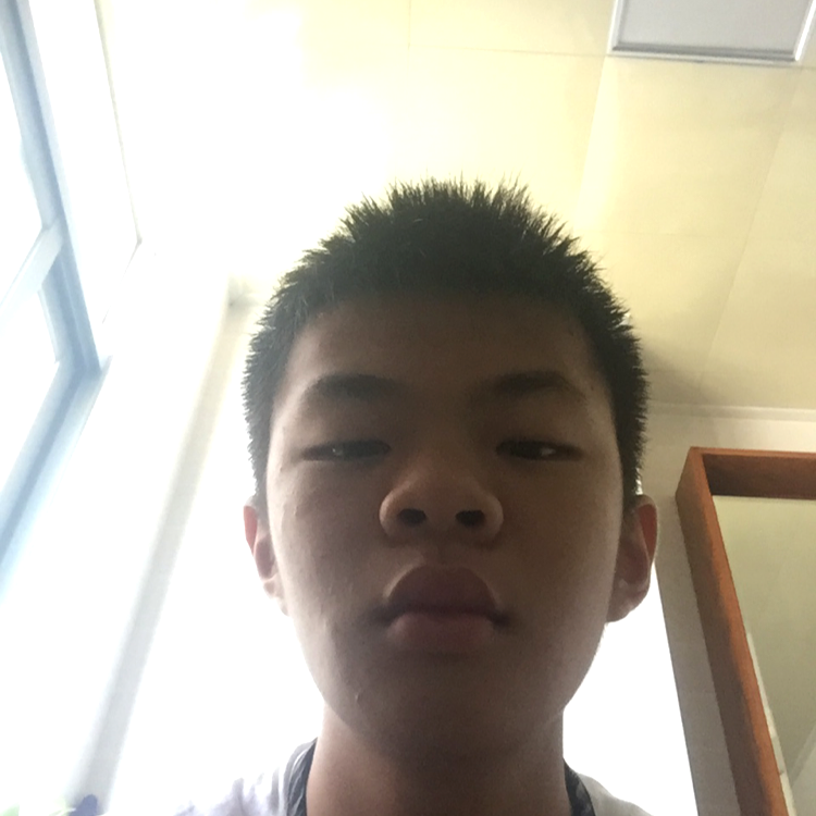 嗯饿的照片