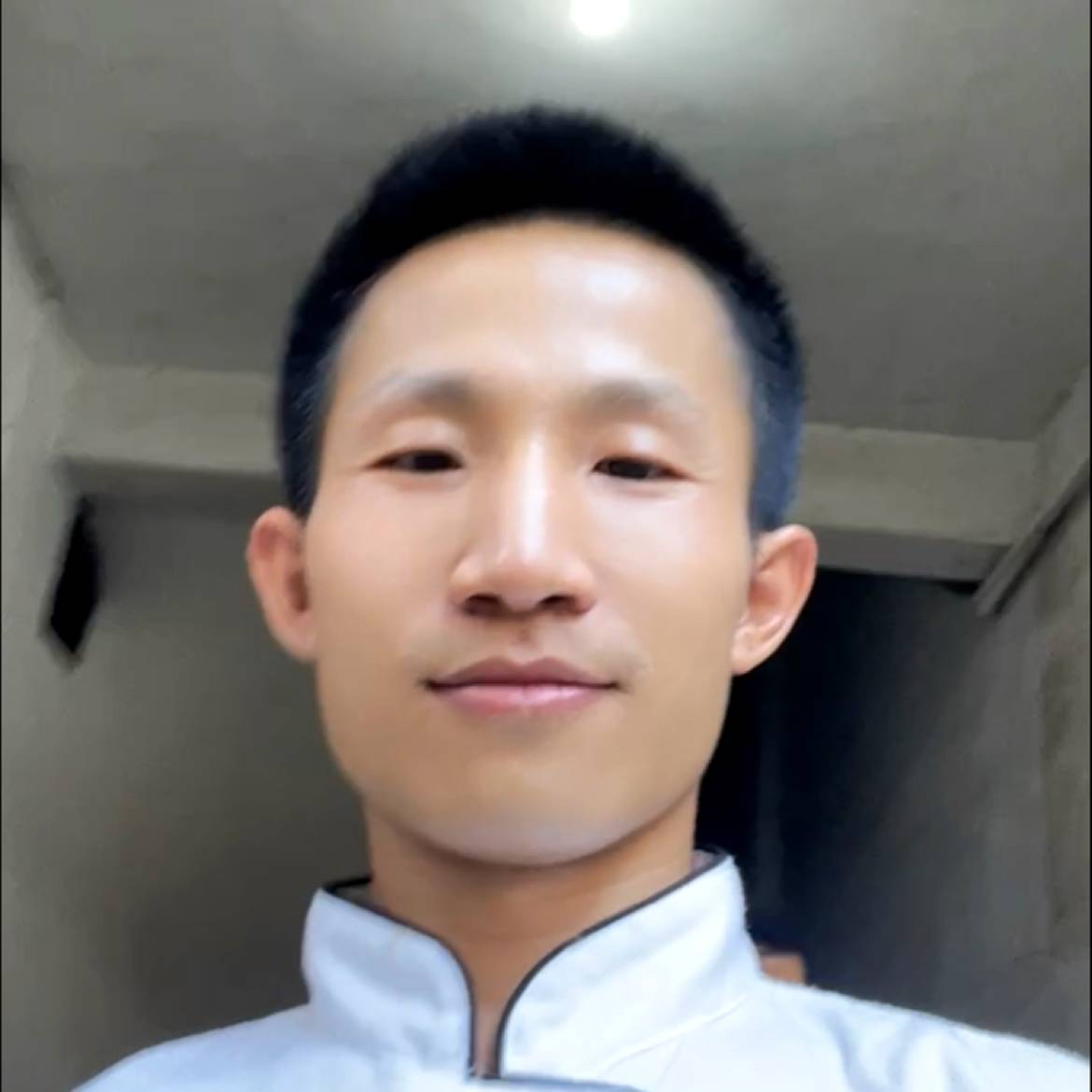 老实泪了心岛的照片