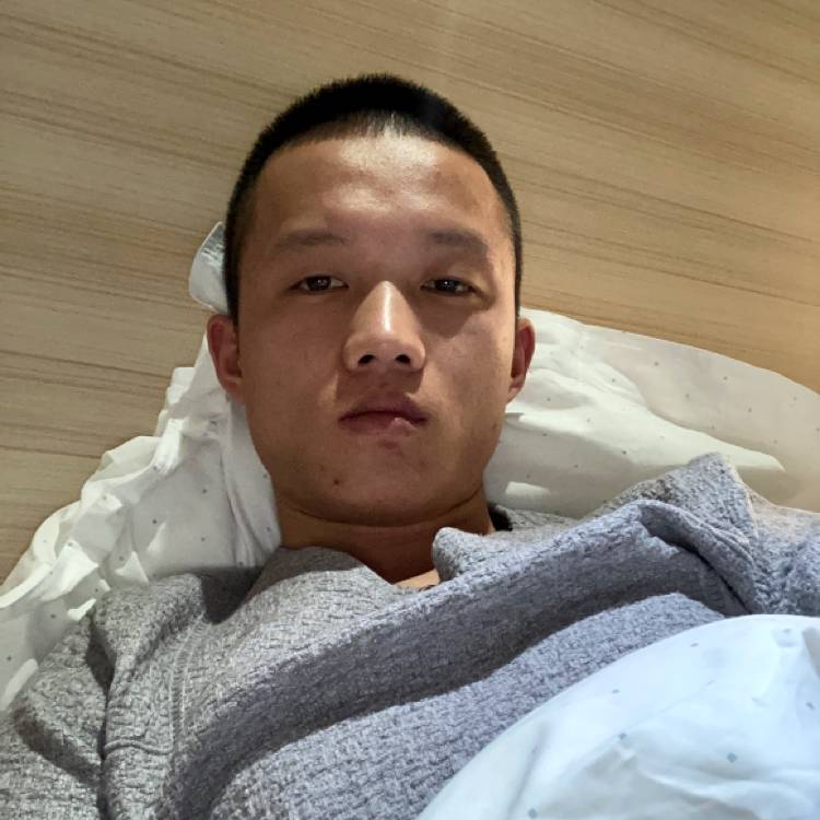 冷艳等于蛋挞的照片