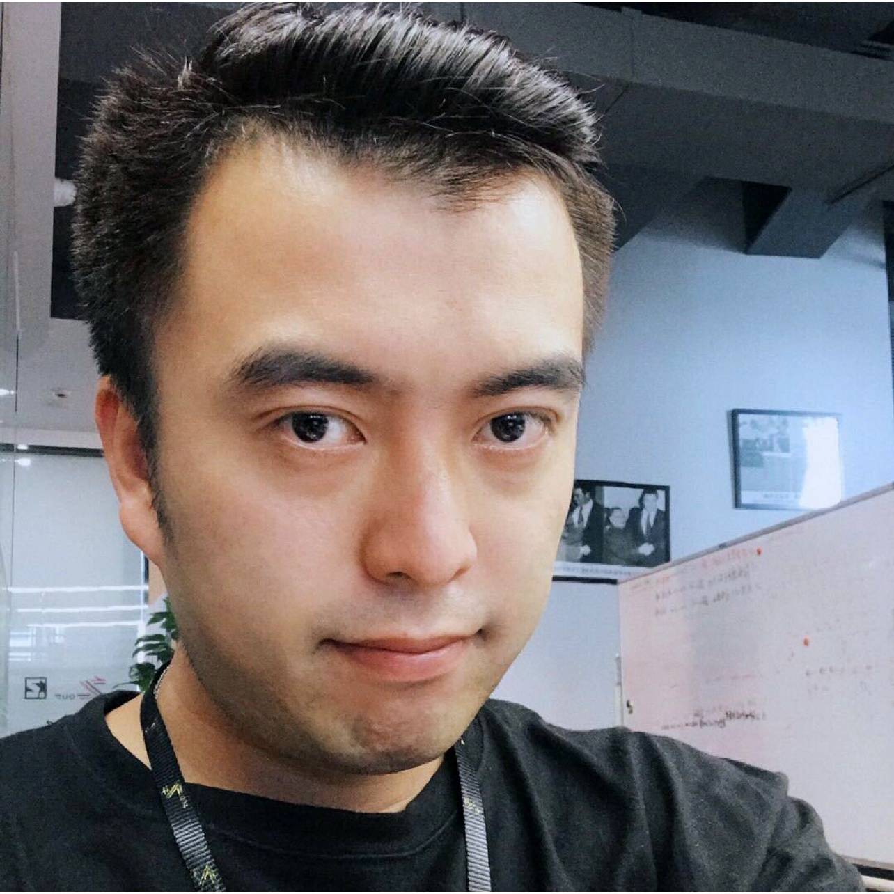 小丁仔的照片