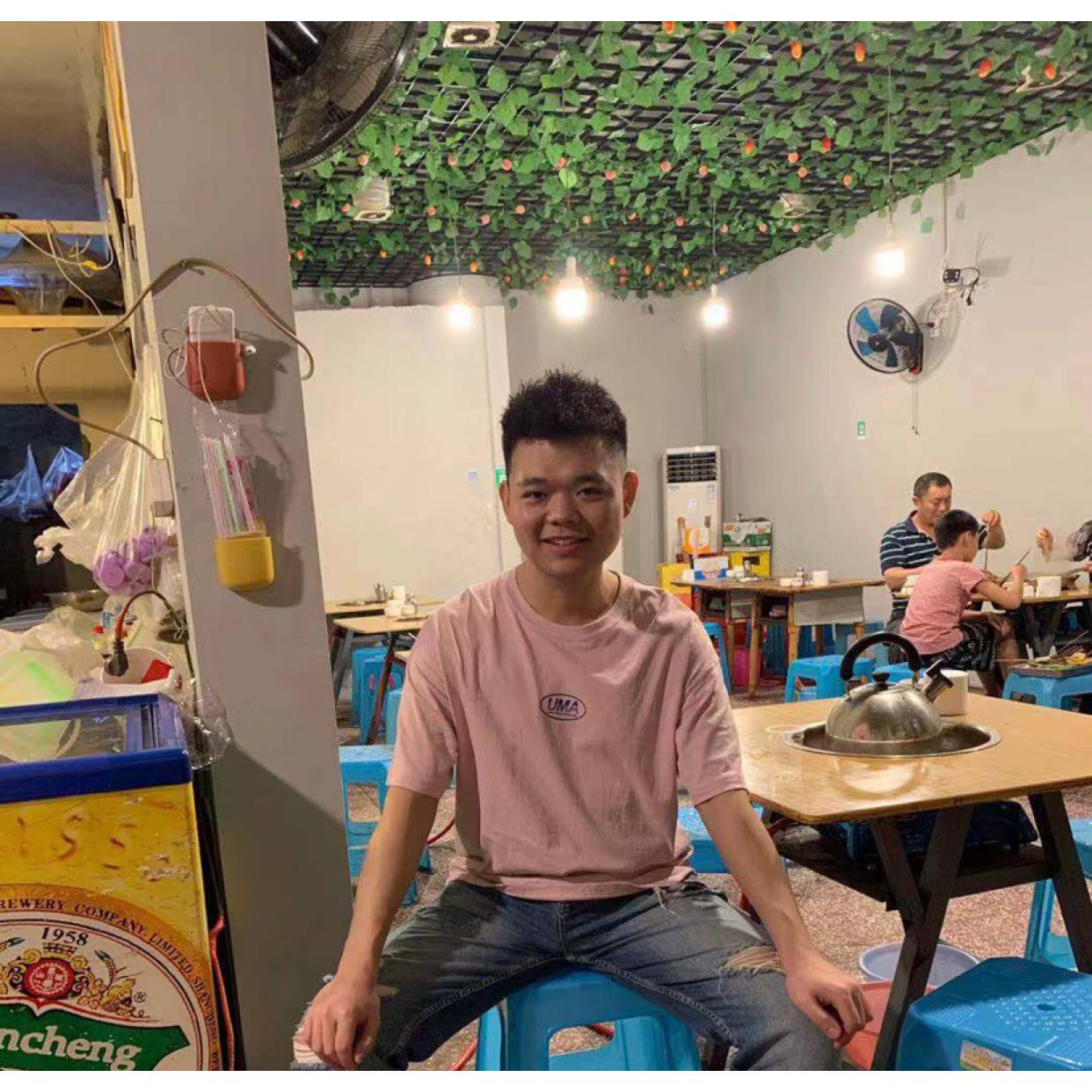 搞怪扯小蘑菇的照片