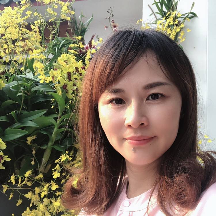 小桥人的照片