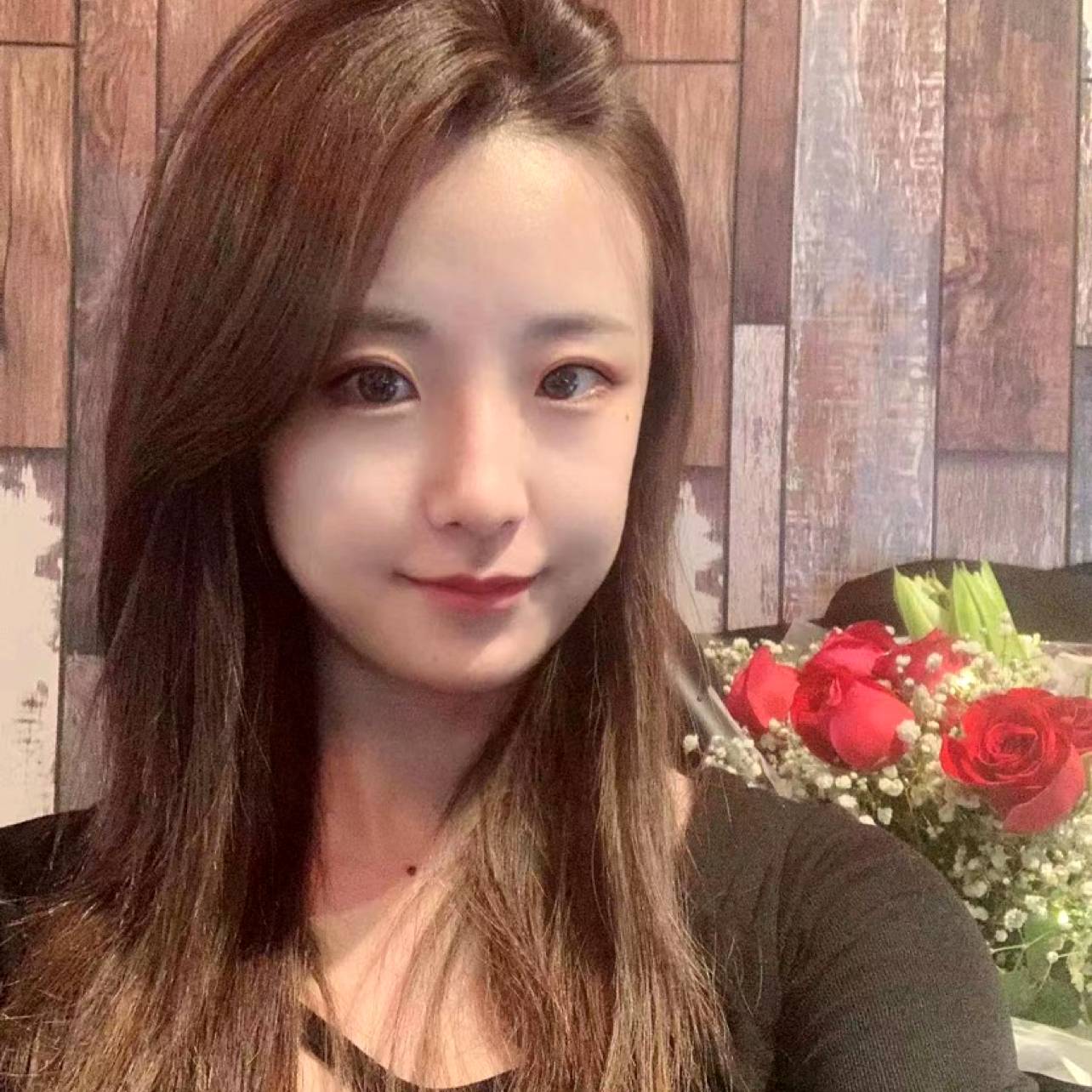 清脆停止花瓣的照片