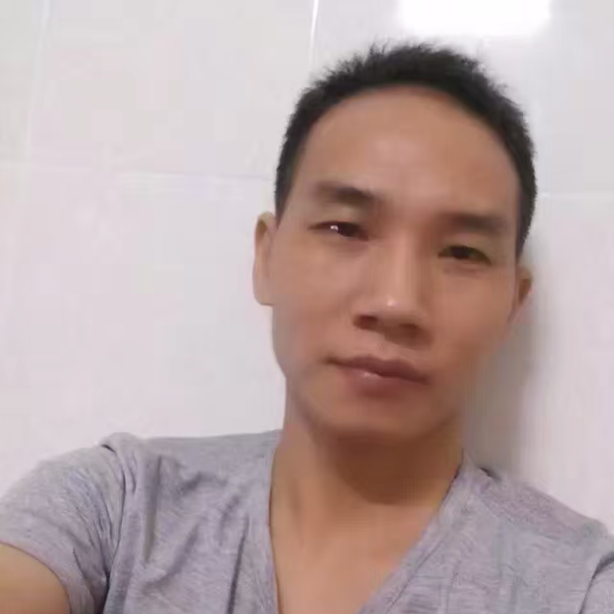 糟糕迎台灯的照片