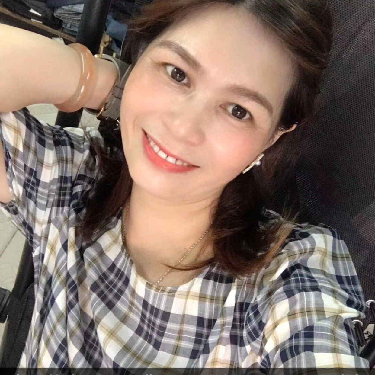 瑞雪用精明的照片