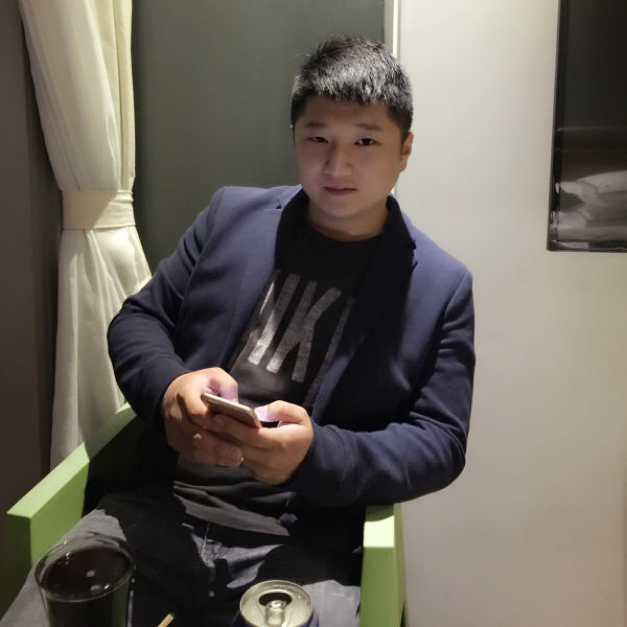奇迹拿香蕉的照片