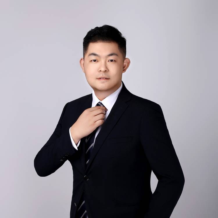 入海苍龙的照片