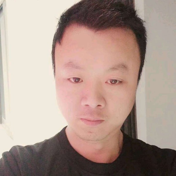微笑相许路人的照片