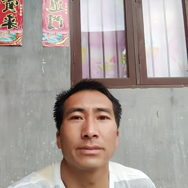 青用魔幻的照片
