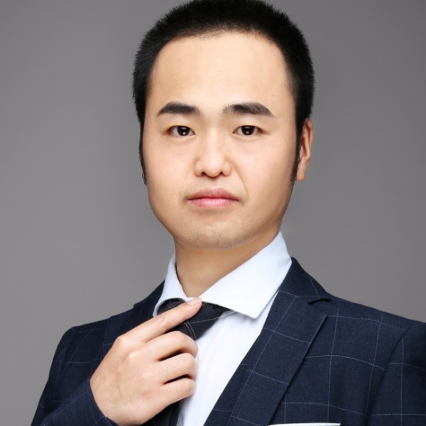 冷静漫步导师的照片