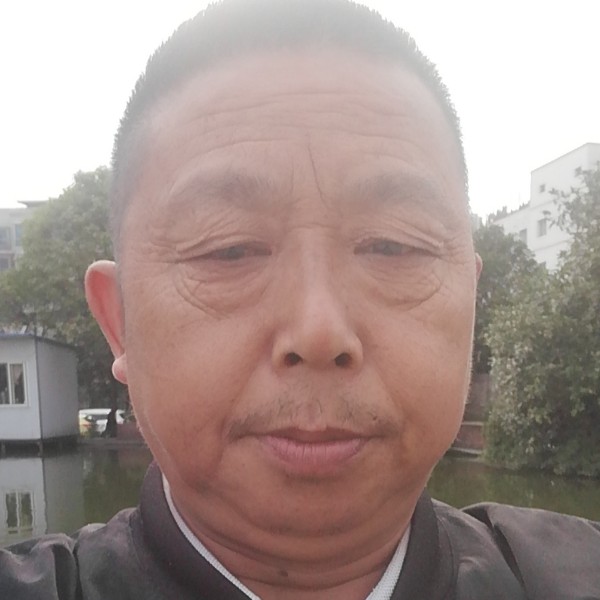心情吃醋闪闪的照片