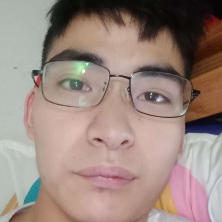 冯飞飞闫小龙的照片