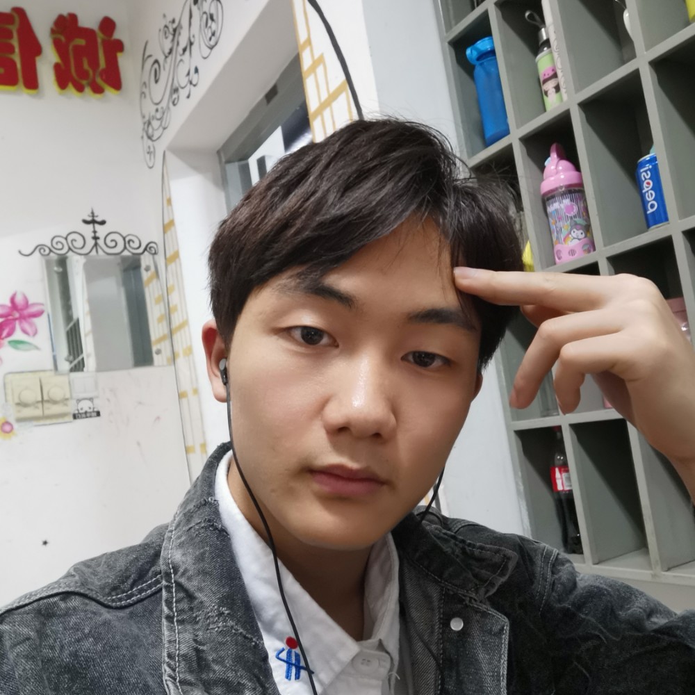 月光方温柔的照片