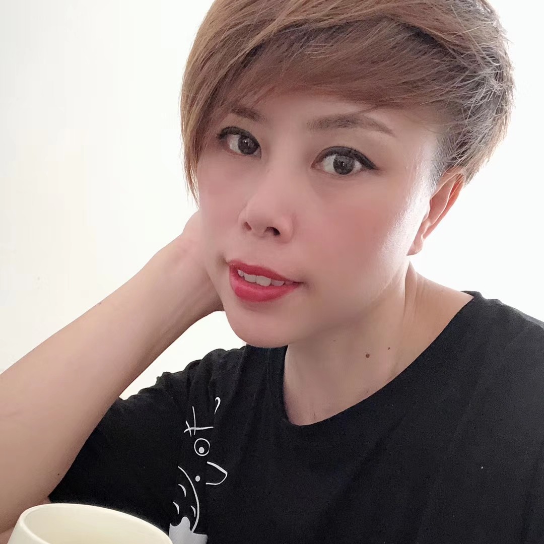 小白姐姐的照片