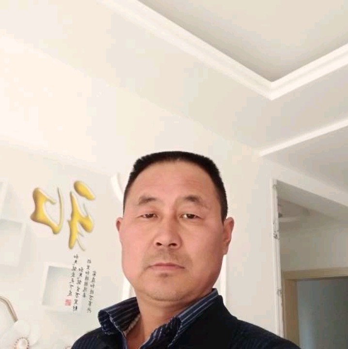 苗条那帅哥的照片