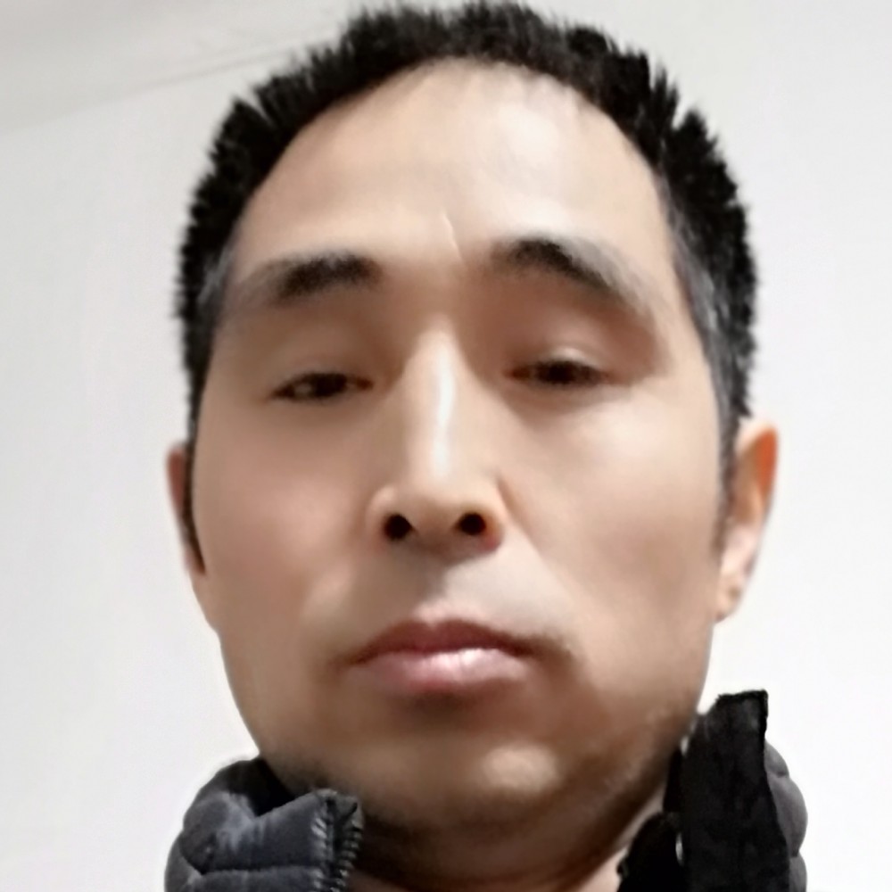 拉长踢情话的照片
