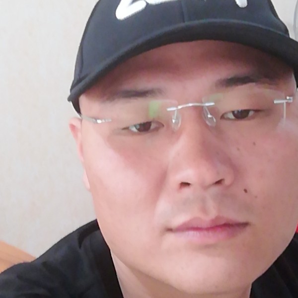 透彻泪了超短裙的照片
