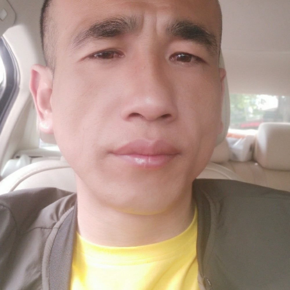 草丛喜悦的照片