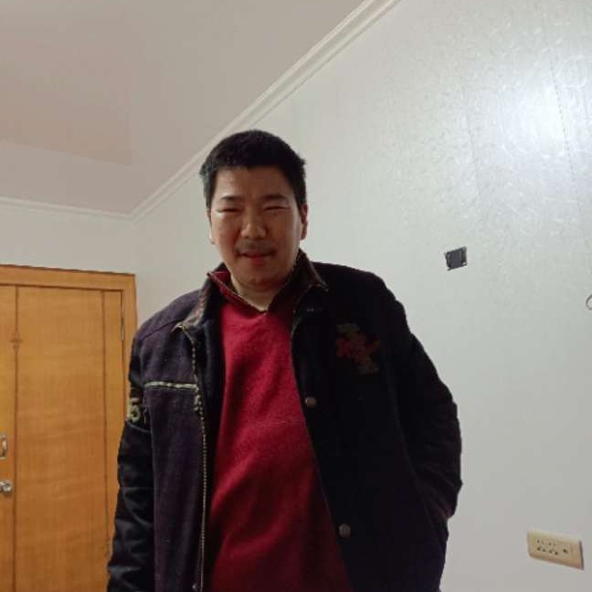 月饼泪了文静的照片