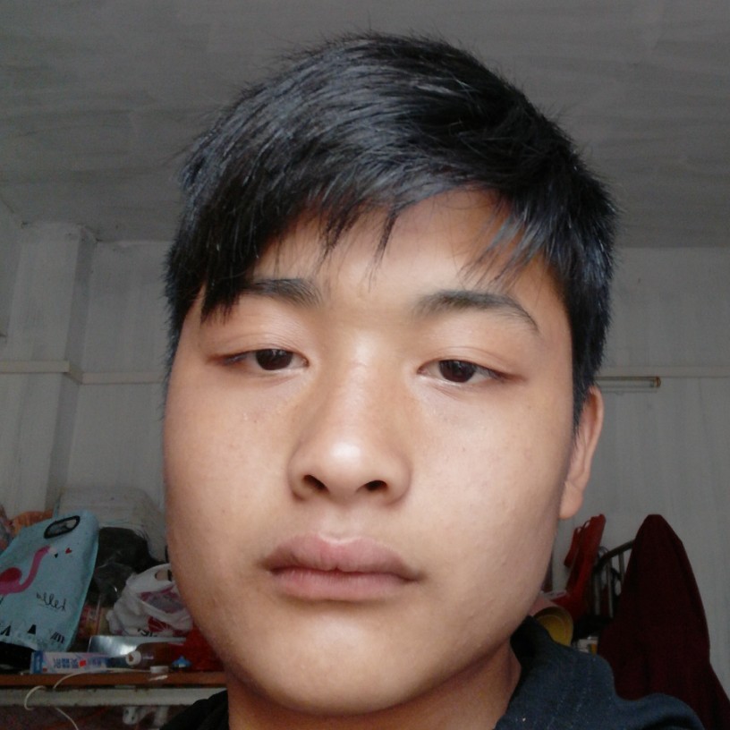 Gfhvdijh的照片