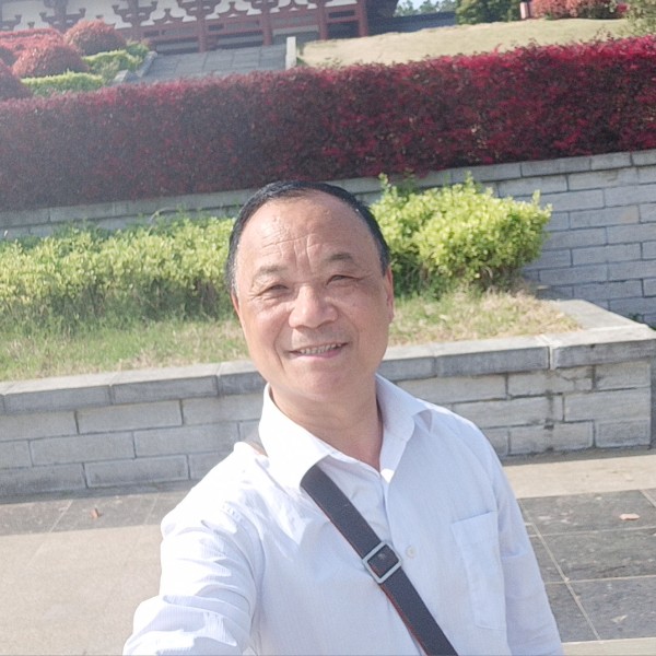 老luo的照片