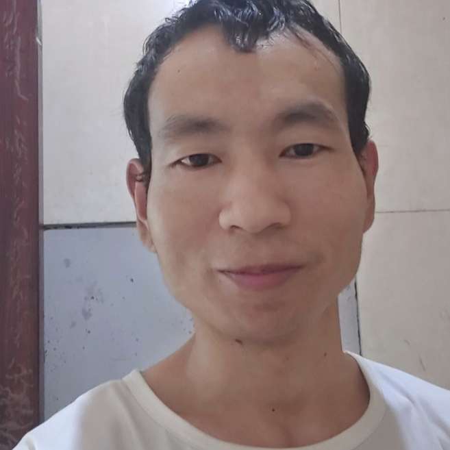 飘散寻芳的照片