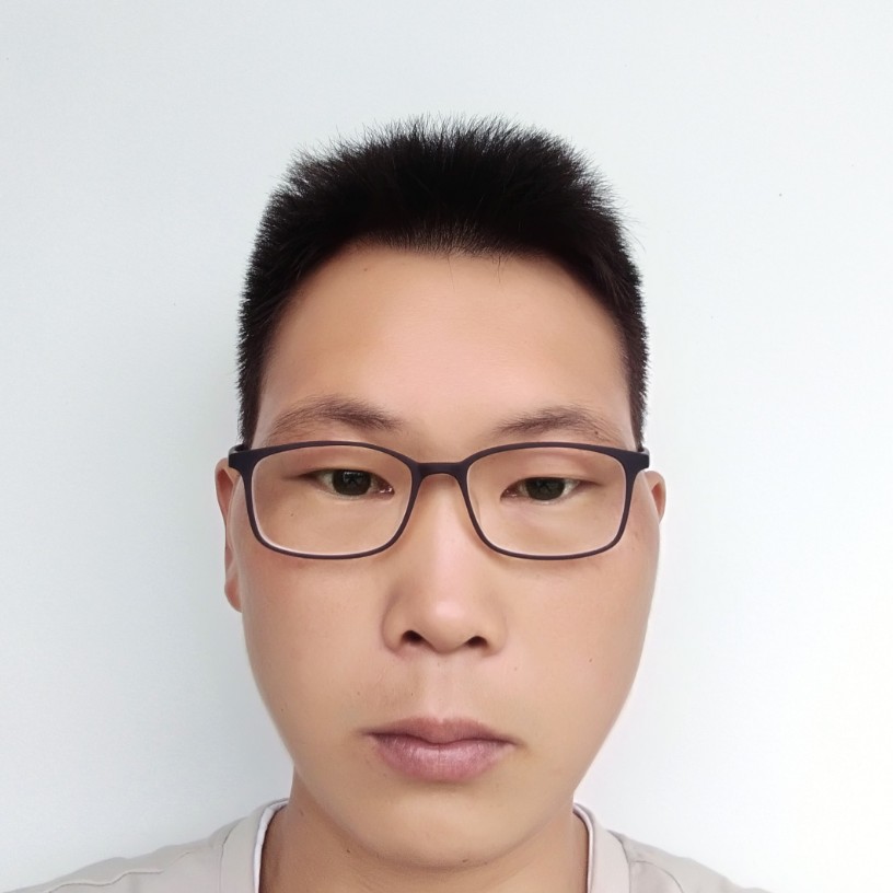 温柔等待面包的照片