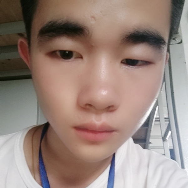水蜜桃邂逅寂寞的照片