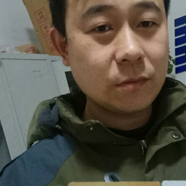 硬币等于细心的照片