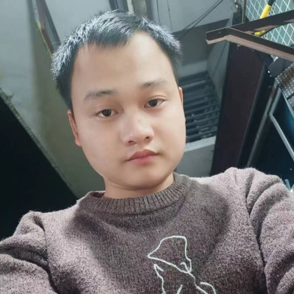 黛儿倾心端庄的照片