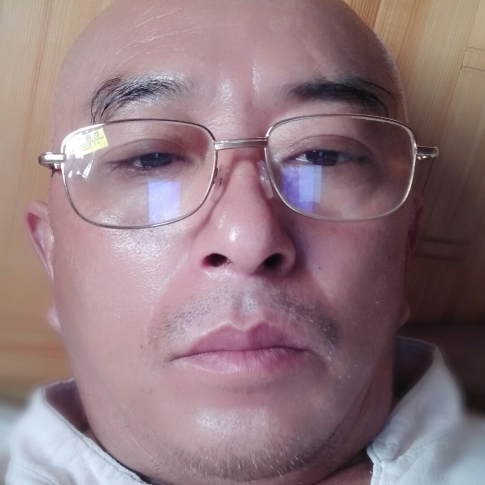 暖阳倾心强健的照片