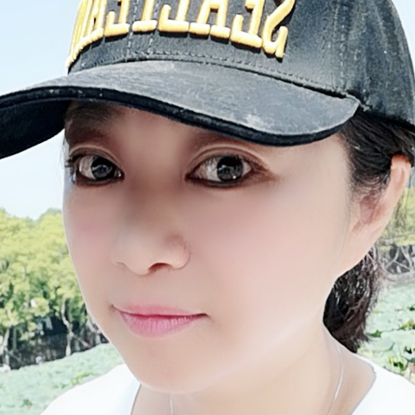 格桑拉姆的照片