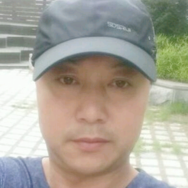 想发财的芒果的照片