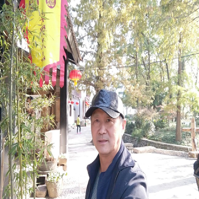 小铜的照片