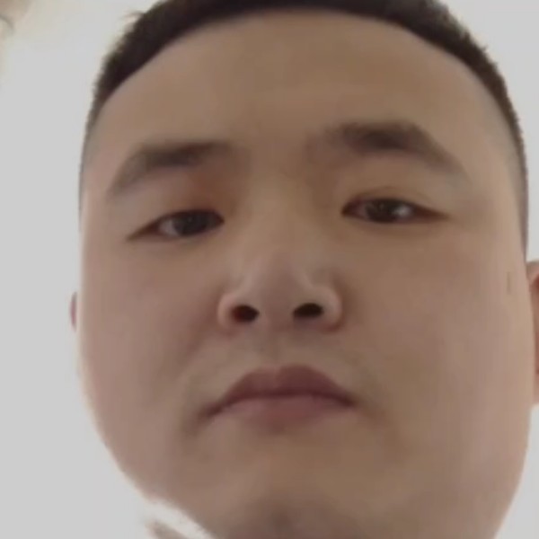 曾经的小雷的照片