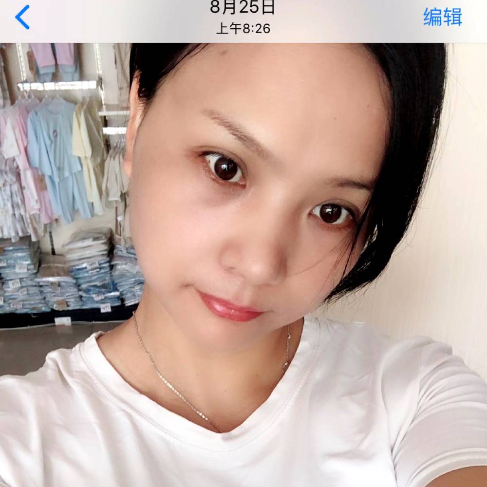 枕头相许怕孤单的照片