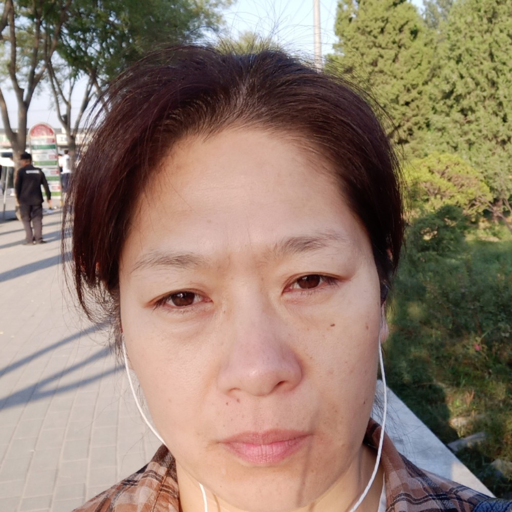 媚丽约定的照片