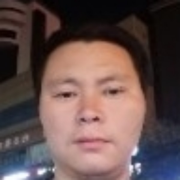 碧蓝与小兔子的照片