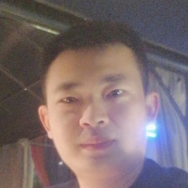 生，，的照片