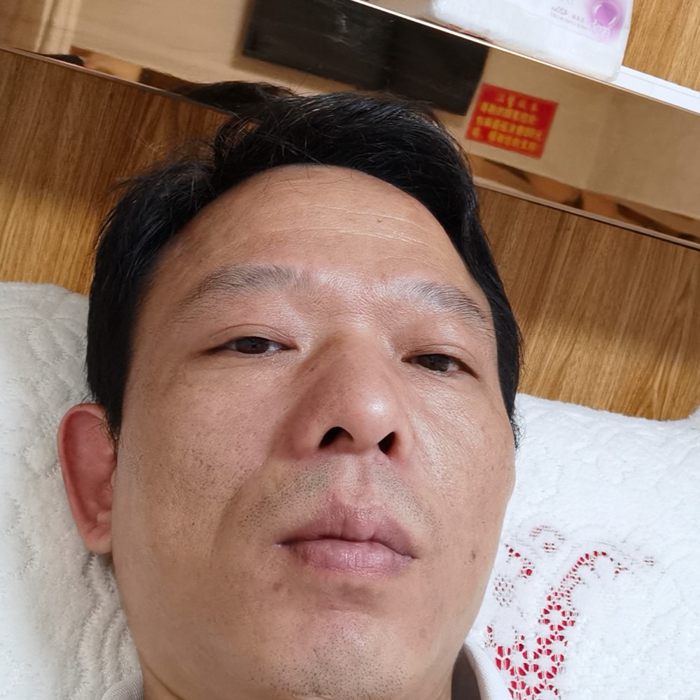 跳跃等于睫毛的照片