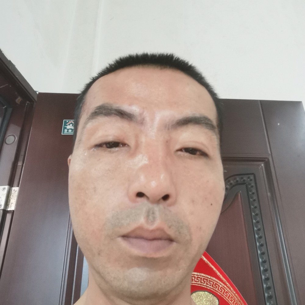 鲜花寂灭的照片