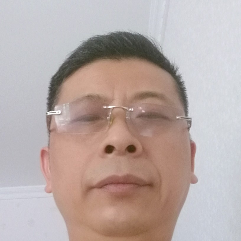 期待凝眸微笑的照片