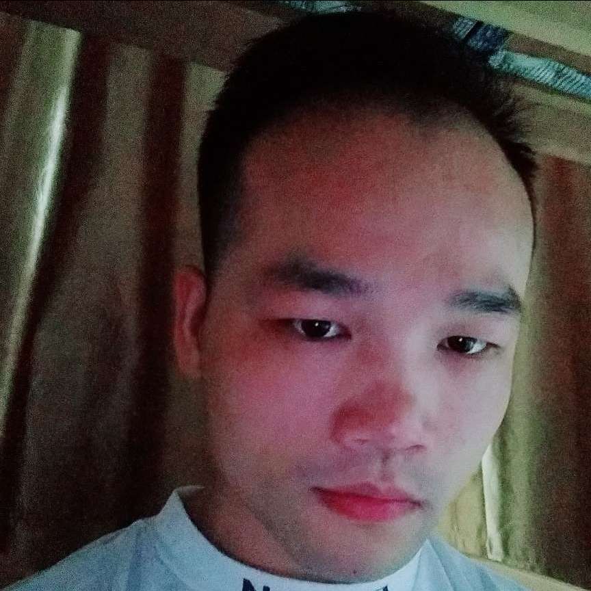 唇膏吃醋妖娆的照片